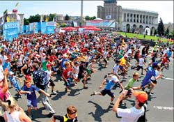 Спорт буде жити